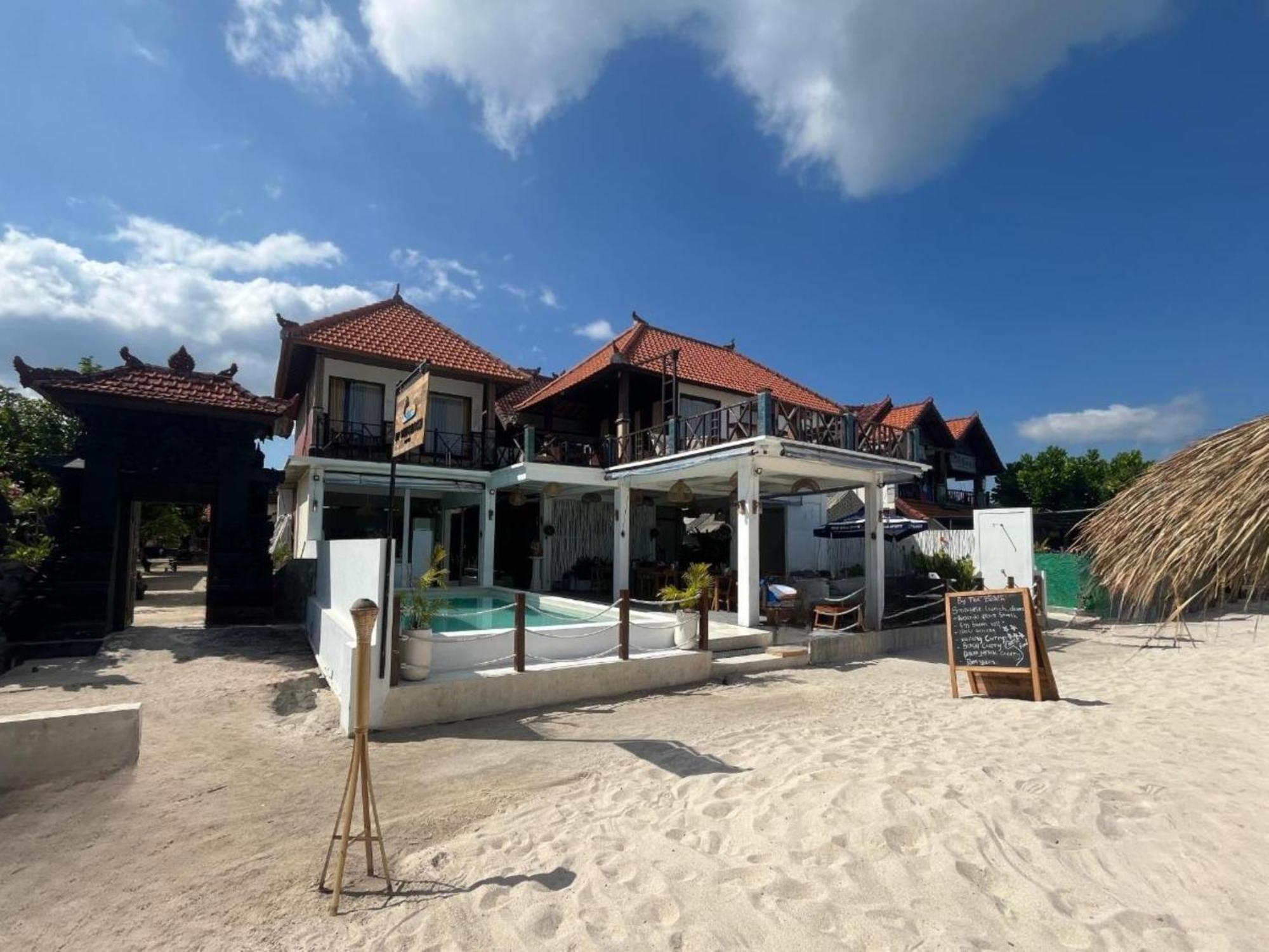 Hotel The Beach Huts Lembongan Exterior foto