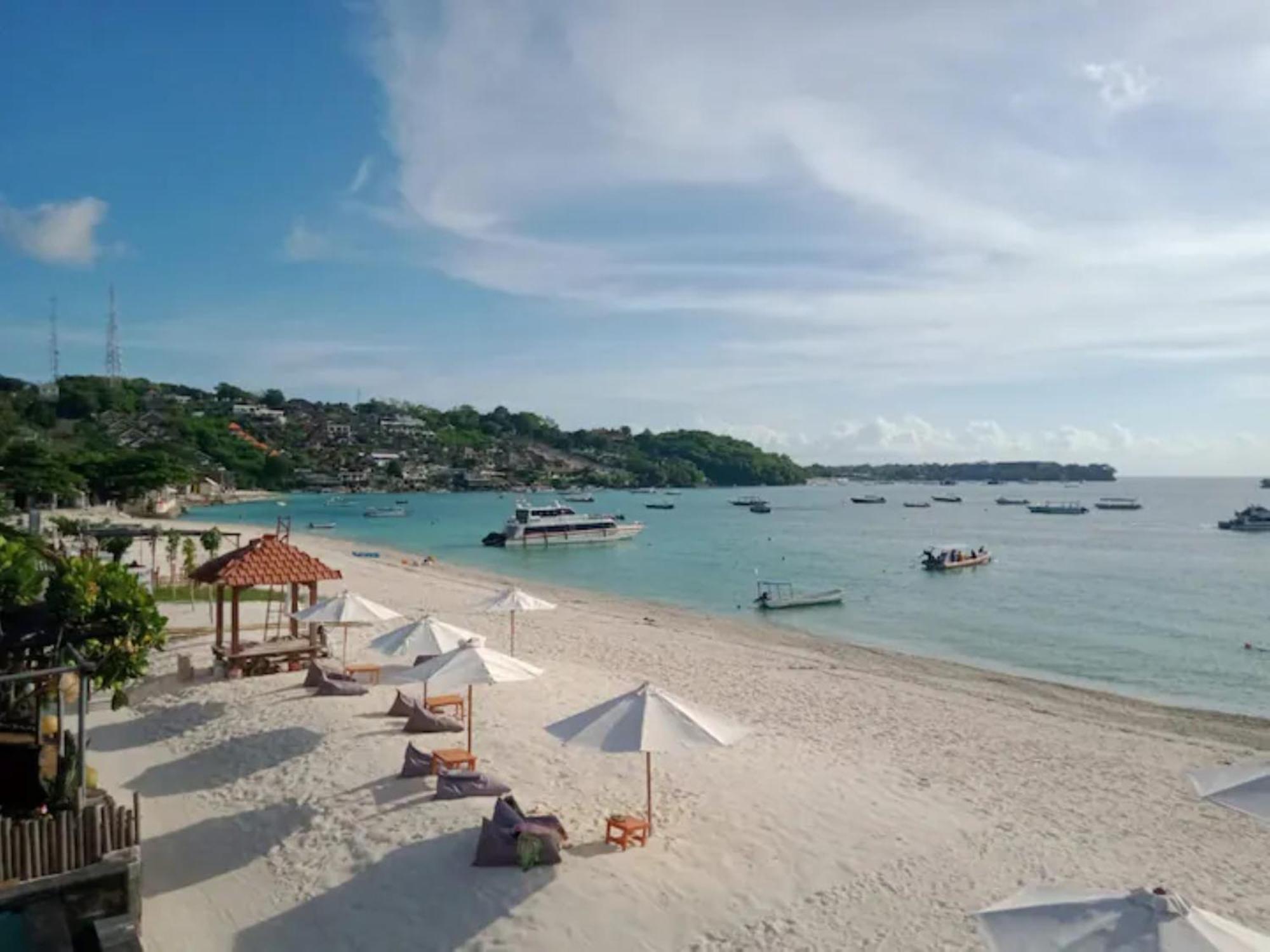 Hotel The Beach Huts Lembongan Exterior foto